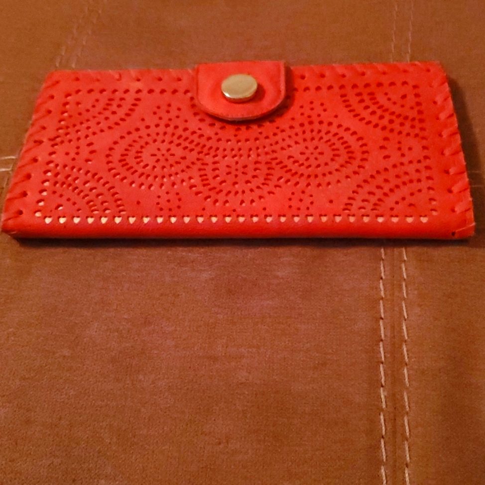 Large Leather Wallets